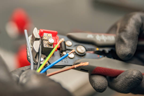 Best Electrical Installation Contractor  in Homewood, IL
